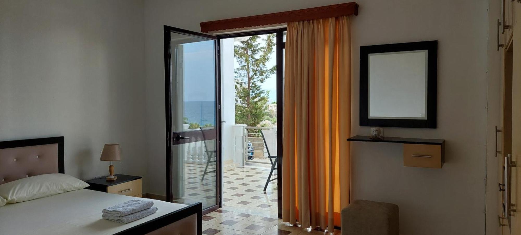 Apartment Tinka In Saranda Eksteriør bilde